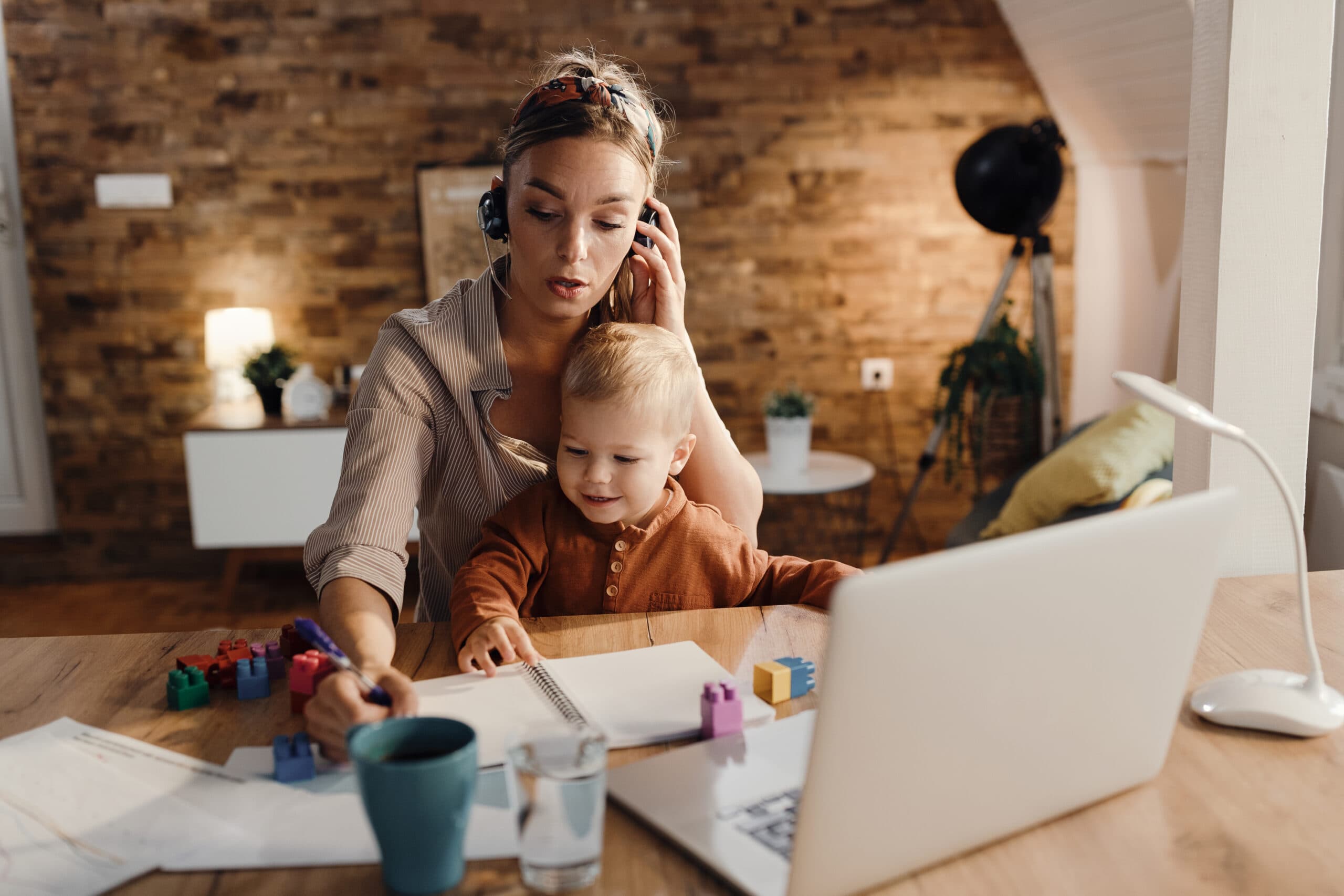 O direito da mulher ao descanso para amamentar seu filho(a)